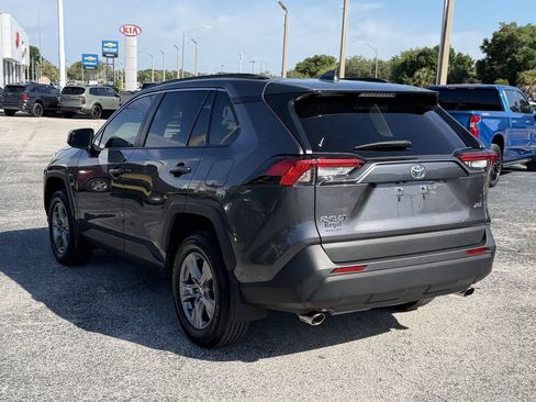 Used 2024 Toyota RAV4 XLE w/ Convenience Package FWD image 7
