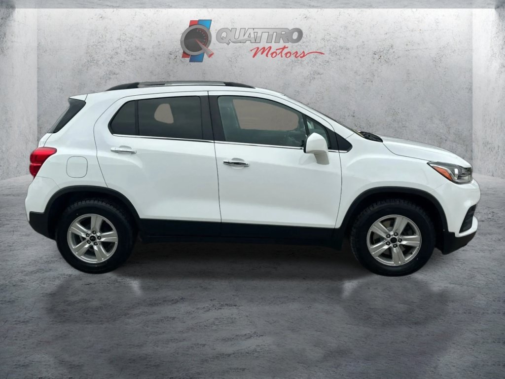Used 2020 Chevrolet Trax LT w/ LT Convenience Package FWD image 7