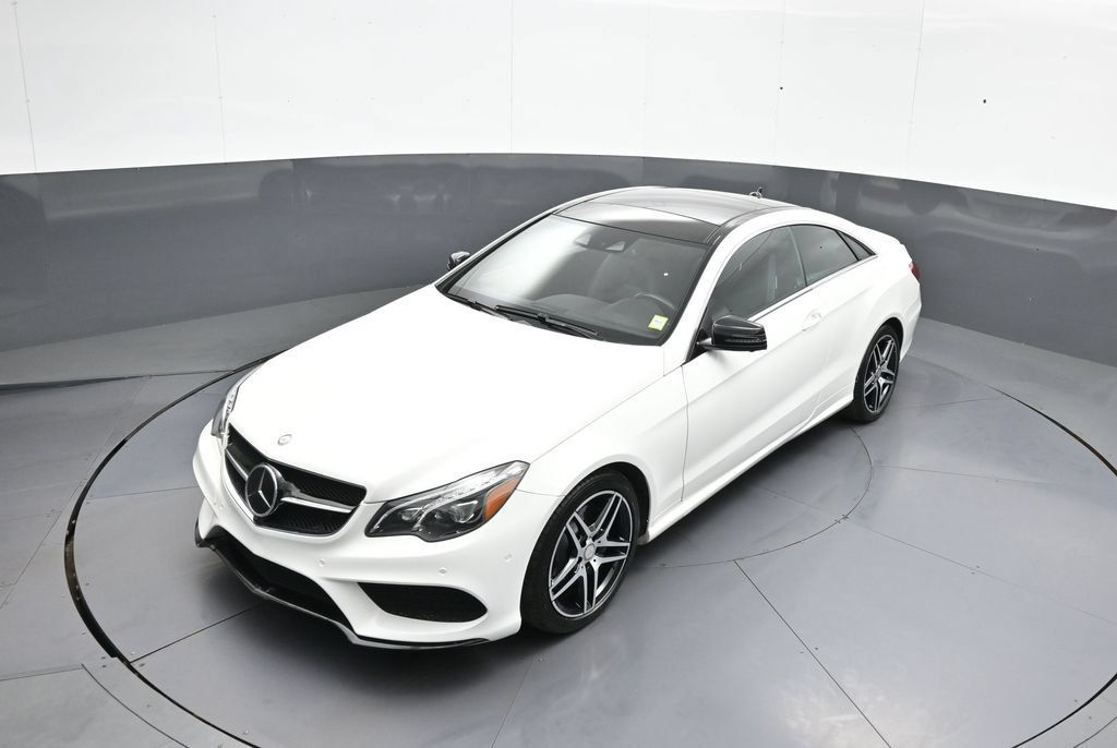 Used 2017 Mercedes-Benz E 400 4MATIC Coupe image 39