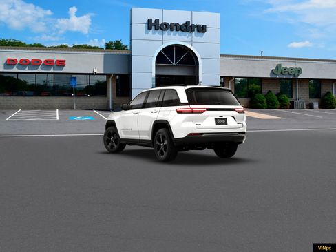 New 2026 Jeep Grand Cherokee Limited AWD/4WD image 5