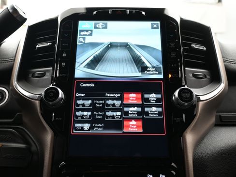 Used 2019 RAM 2500 Laramie image 32