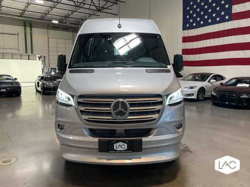 Used 2020 Mercedes-Benz Sprinter 3500 image 7