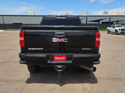 Used 2015 GMC Sierra 3500 Denali w/ Duramax Plus Package AWD/4WD image 10
