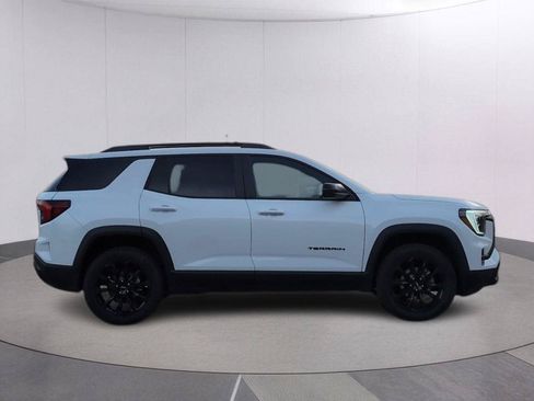 New 2026 GMC Terrain Elevation w/ Black Edition FWD image 2