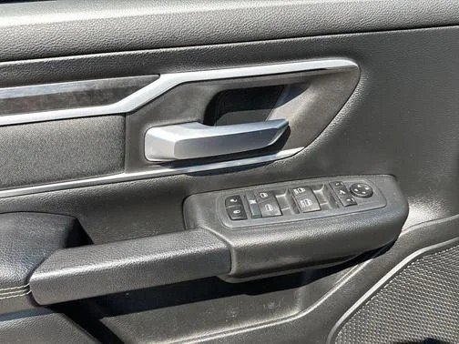 Used 2020 RAM 1500 Big Horn AWD/4WD image 14