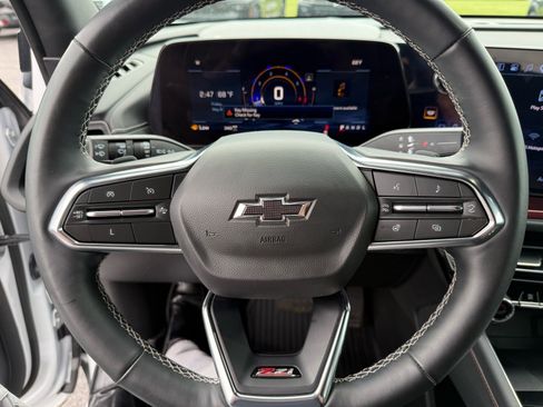 Used 2024 Chevrolet Traverse Z71 w/ LPO, Floor Liner Package AWD/4WD image 18