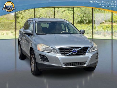 Used 2013 Volvo XC60 3.2 image 2