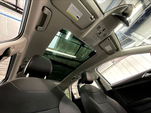 New 2026 Volkswagen Taos SE image 29