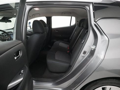 Used 2020 Nissan Leaf S w/ S Charge Package image 15