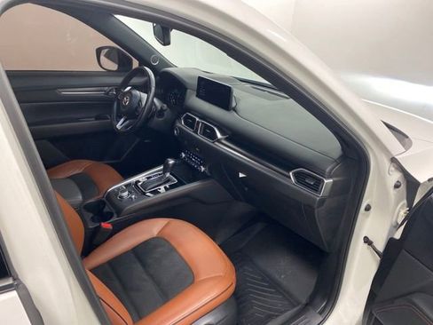 Used 2024 MAZDA CX-5 Carbon Edition image 31