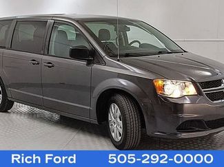 Used 2018 Dodge Grand Caravan SE w/ UConnect Hands-Free Group 360° Tour
