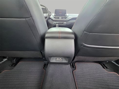 Used 2023 Nissan Altima 2.5 SR image 10