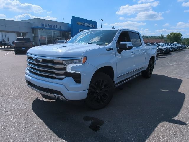 Used 2026 Chevrolet Silverado 1500 High Country AWD/4WD image 3