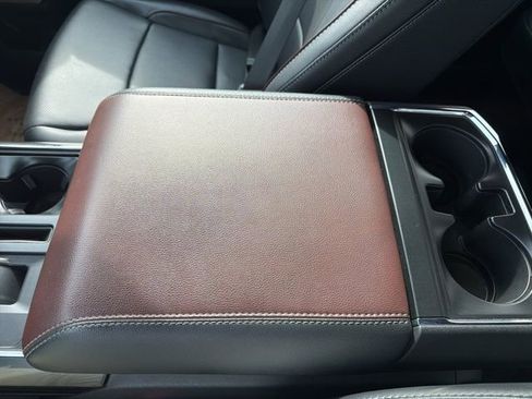 Used 2023 Ford F150 Lariat w/ Equipment Group 502A High image 43