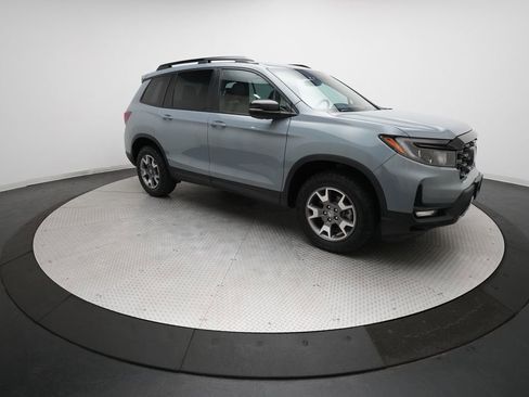 Certified 2023 Honda Passport TrailSport image 37