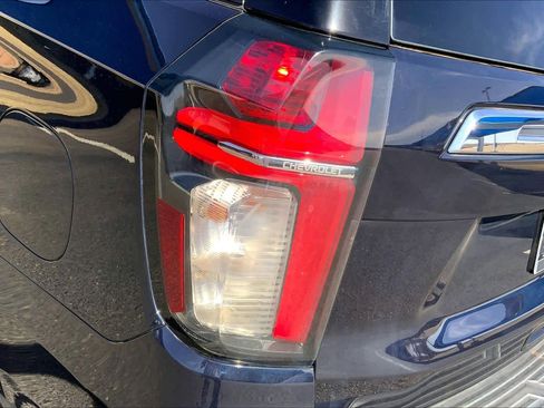 Used 2021 Chevrolet Tahoe LT image 29