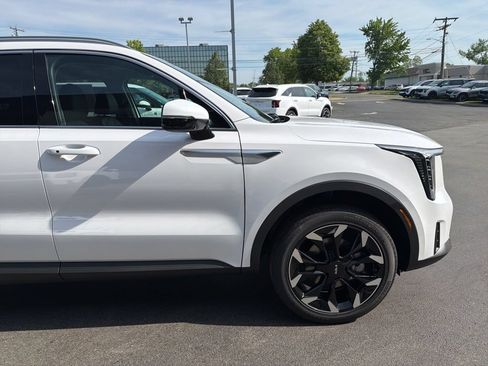 New 2026 Kia Sorento EX AWD/4WD image 6