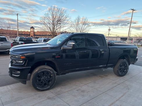 New 2026 RAM 2500 Big Horn image 8