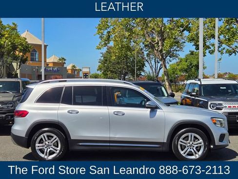 Used 2020 Mercedes-Benz GLB 250 4MATIC image 7