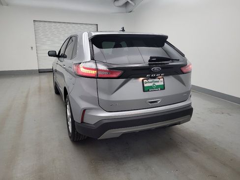 Used 2022 Ford Edge SEL w/ Convenience Package AWD/4WD image 6