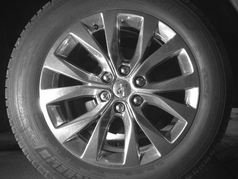 Used 2016 Ford F150 Lariat w/ Equipment Group 502A Luxury RWD image 15