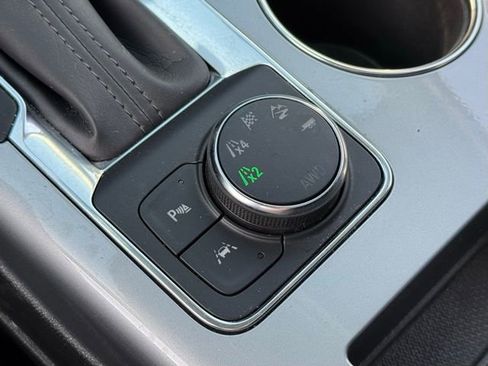 Certified 2023 Chevrolet Blazer LT AWD/4WD image 17