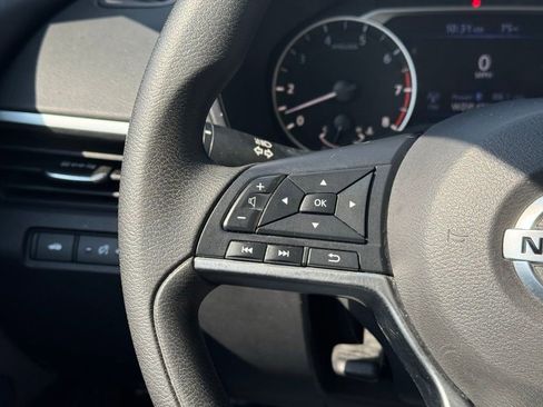 Used 2022 Nissan Altima 2.5 SV FWD image 30