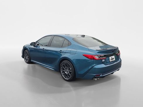 Used 2026 Toyota Camry XSE w/ Premium Plus Package FWD image 6