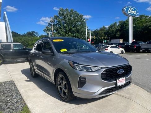 Certified 2023 Ford Escape ST-Line w/ Tech Pack #1 AWD/4WD image 2