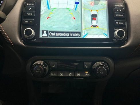 Used 2024 Nissan Kicks SR w/ SR Premium Package FWD image 11