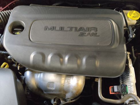Used 2021 Jeep Cherokee Latitude w/ Mobile Office Group FWD image 30