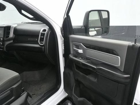 Used 2023 RAM 2500 Big Horn w/ Level 1 Equipment Group AWD/4WD image 14