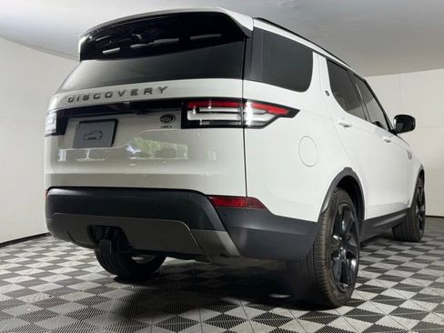 Used 2018 Land Rover Discovery SE AWD/4WD image 8