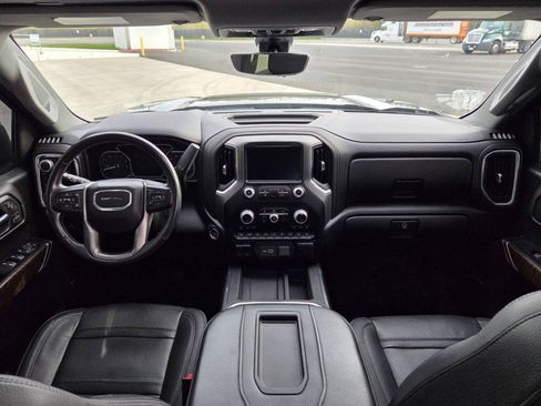 Used 2019 GMC Sierra 1500 Denali w/ Denali Ultimate Package image 12
