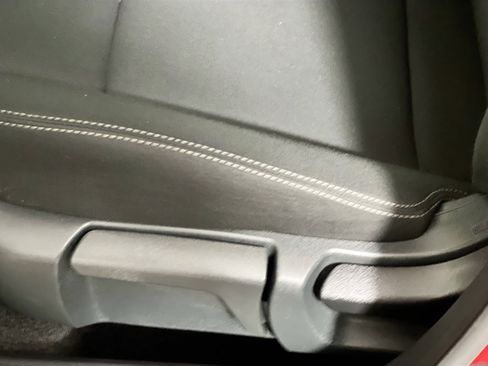 Used 2023 Nissan Rogue S image 15