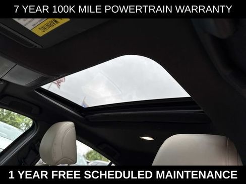 Used 2023 MAZDA MAZDA3 s FWD image 16