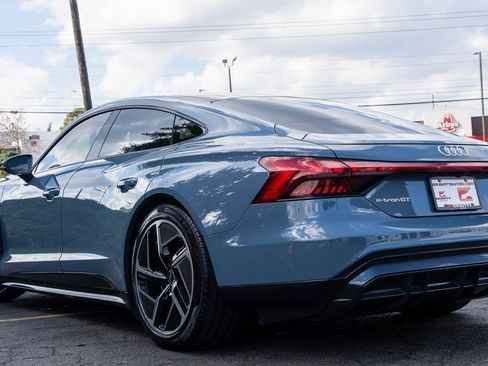 Used 2023 Audi e-tron GT Premium Plus image 23