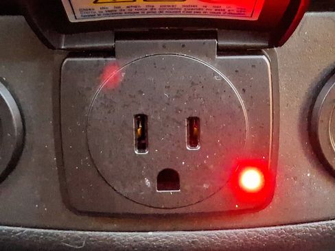 Used 2023 Hyundai Santa Fe Calligraphy w/ Cargo Package image 27