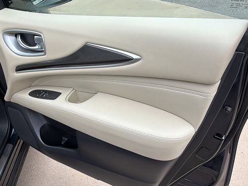 Used 2017 INFINITI QX60 FWD w/ Premium Plus Package image 19