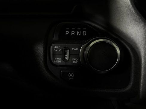 Used 2024 RAM 1500 Big Horn AWD/4WD image 24