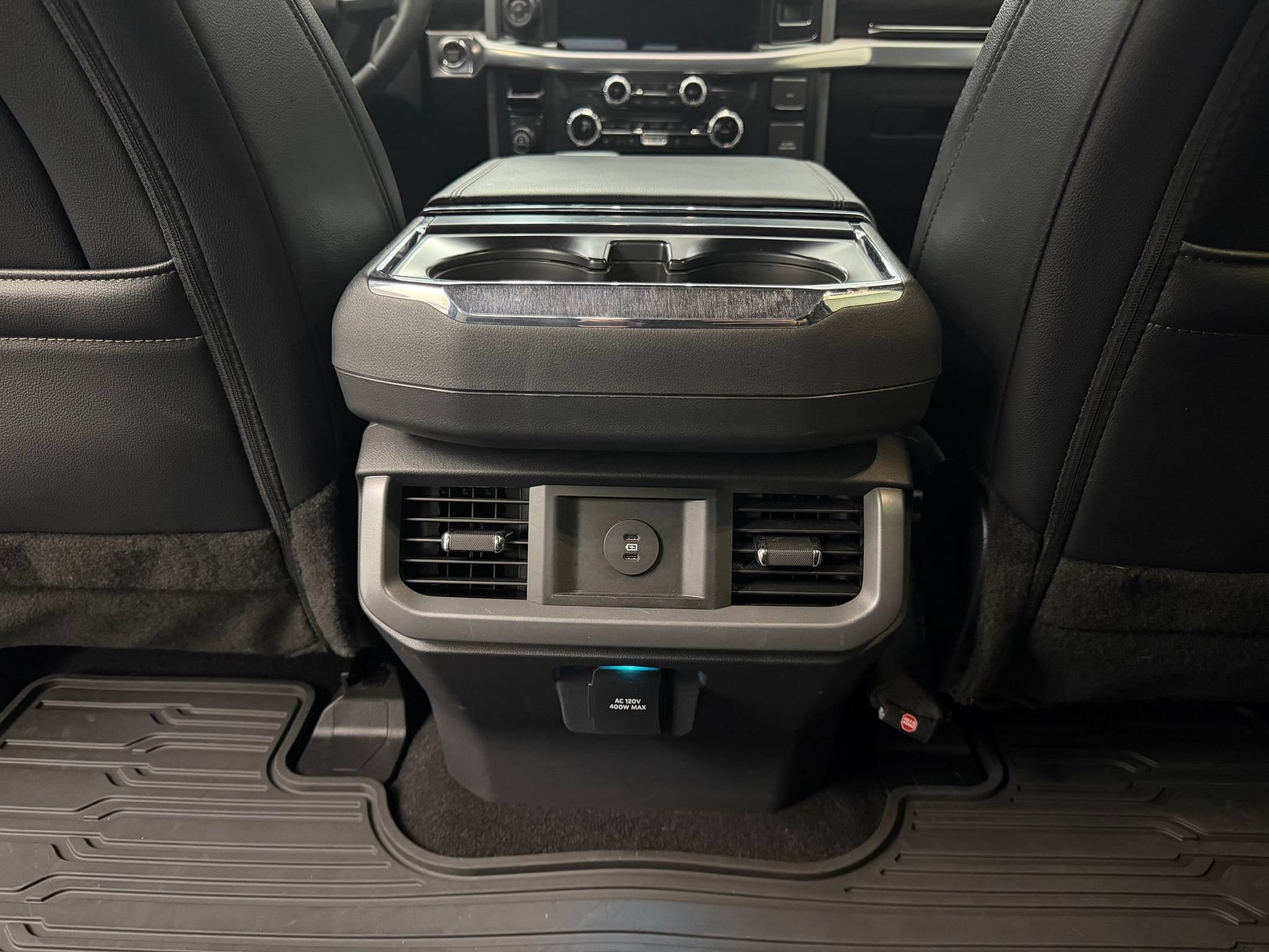 Used 2025 Ford F150 Lariat w/ Equipment Group 501A Mid AWD/4WD image 29