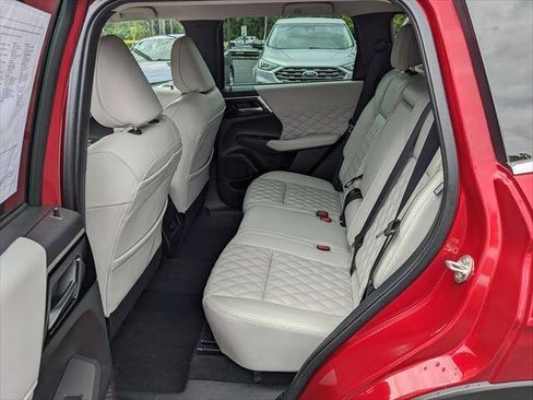 Used 2022 Mitsubishi Outlander SEL FWD image 13