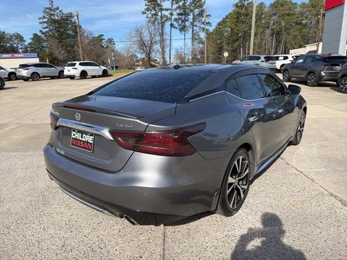 Used 2018 Nissan Maxima Platinum w/ Interior Lighting Package image 6