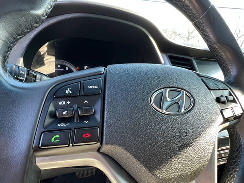 Used 2017 Hyundai Tucson Limited w/ Limited Ultimate Package 03 image 28