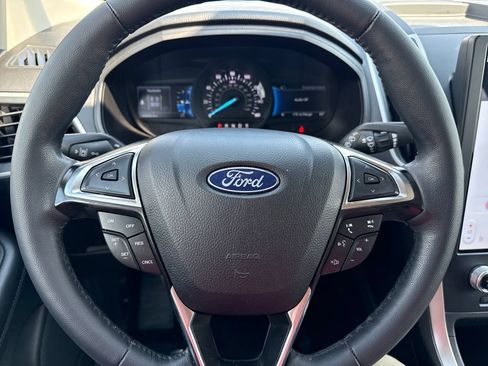 Used 2024 Ford Edge SEL w/ Convenience Package AWD/4WD image 10