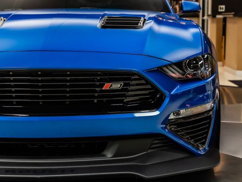 Used 2021 Ford Mustang GT Premium w/ GT Performance Package RWD image 28