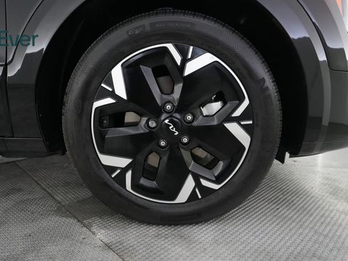 Used 2023 Kia Niro Wind FWD image 20