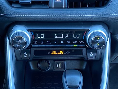 Certified 2025 Toyota RAV4 XLE image 14