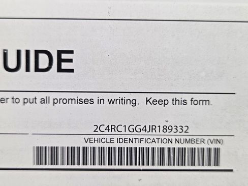 Certified 2018 Chrysler Pacifica Limited w/ Advanced Safetytec Group image 33
