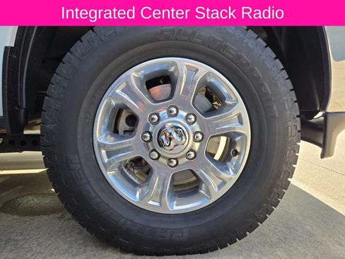 Used 2024 RAM 2500 Big Horn AWD/4WD image 12